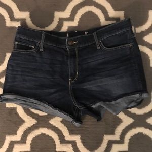 Hollister high wasted shorts